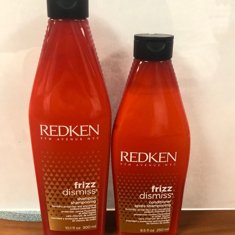 Redken FRIZZ DISMISS